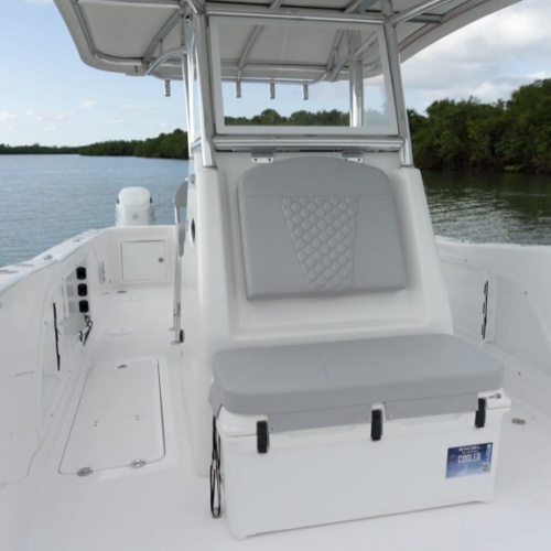 Twin Vee 280 STX Center Console